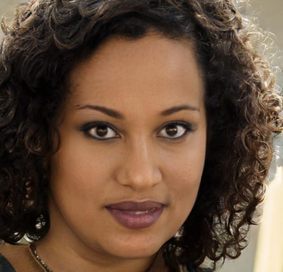 Portrait de Léa Fontaine, spécialiste en psychologie financière